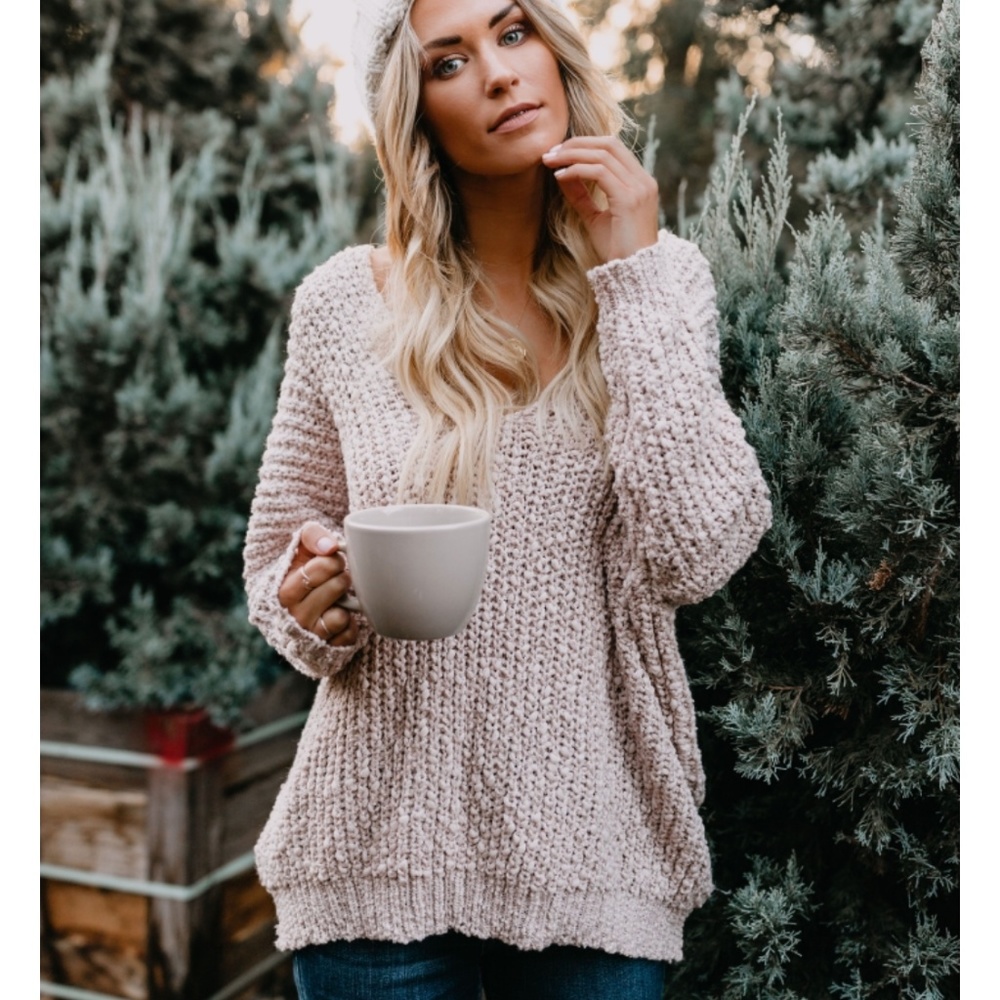 FIONA Loose Knit Pullover - Picture 7 of 8